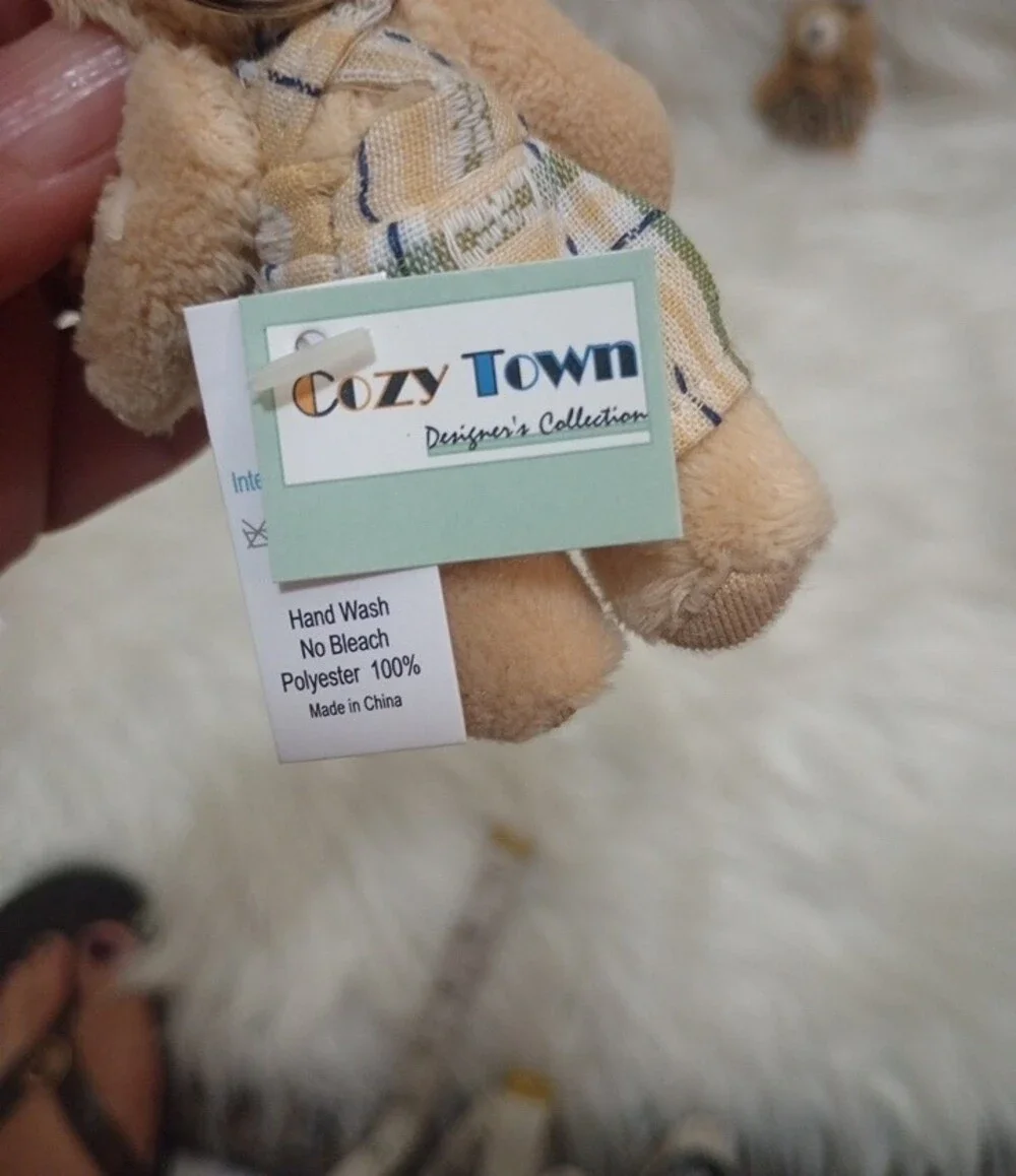 Cozy Town  Vintage Plush Beige Teddy Keychain Accessory  NWT.